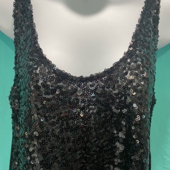 Black Sequin Front Tank Top Size Medium - Picture 3 of 9